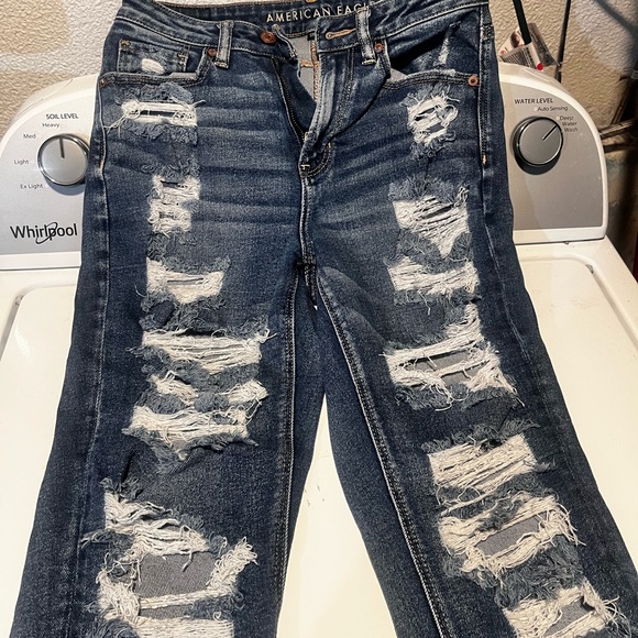 Distressed Blue Jeans - Picture 4 of 6